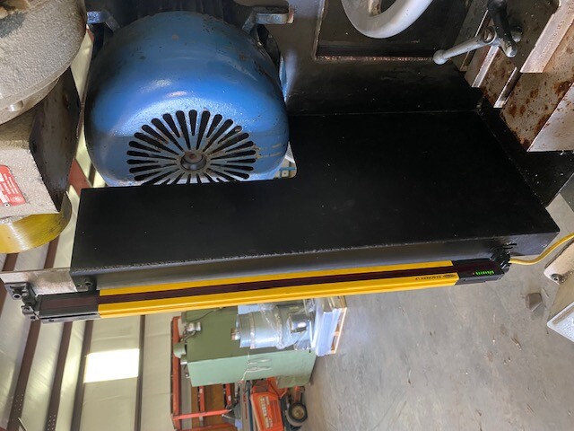 10 TON IMPCO MODEL MR-10 STRAIGHTENER PRESS