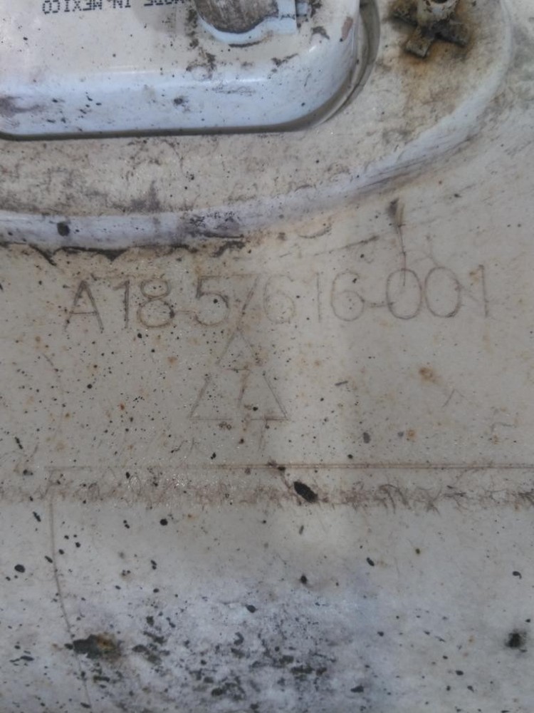 For 2011 FREIGHTLINER CASCADIA 113 COWL Right , MN
