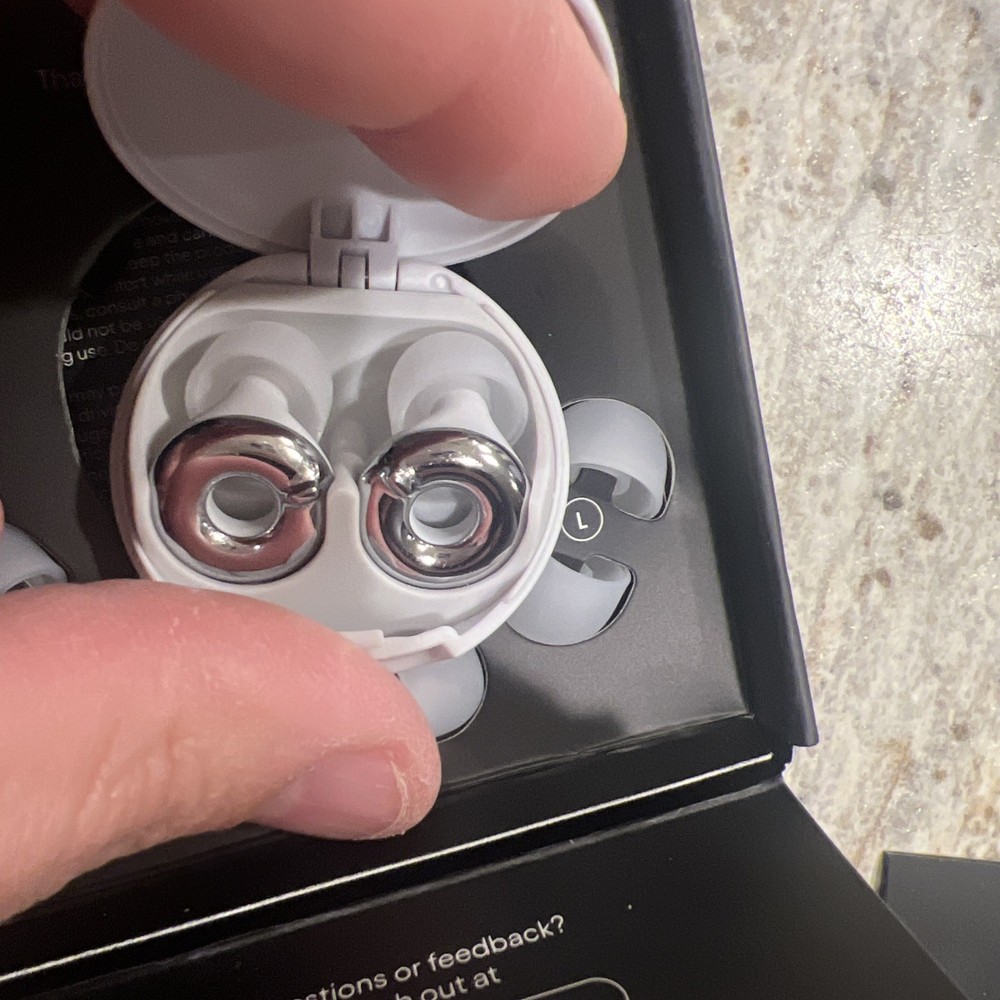 Loop Switch 2 Adjustable Ear Plugs Multi Mode Noise Relief Silver New