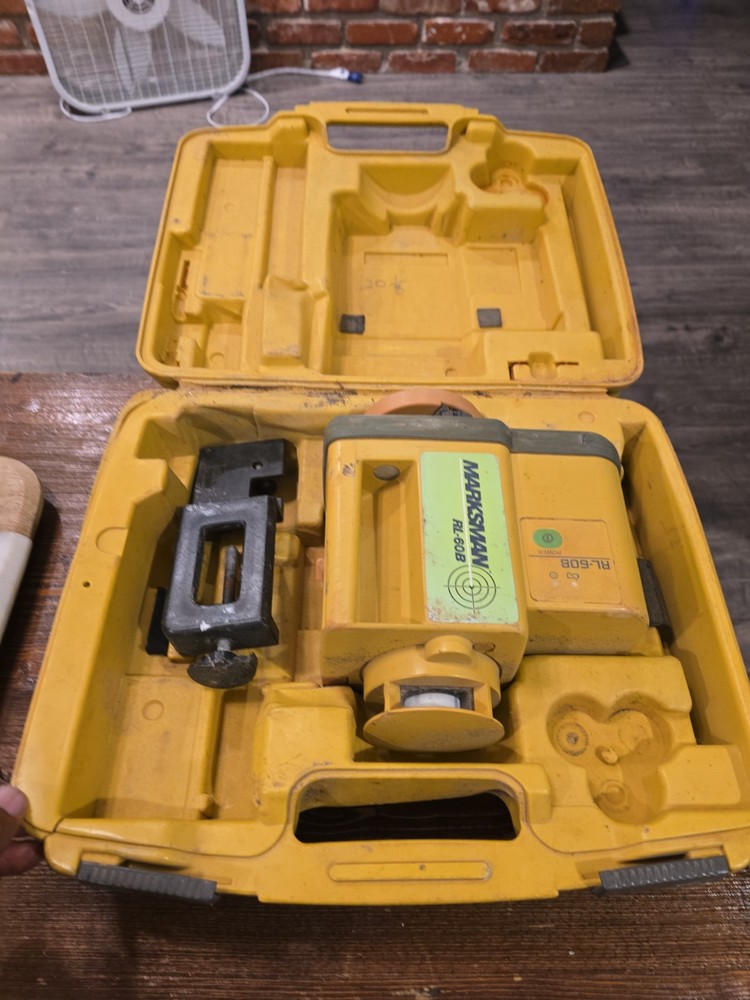 Topcon Marksman RL-60B Rotary Laser Level w/ Case & Mount Untested