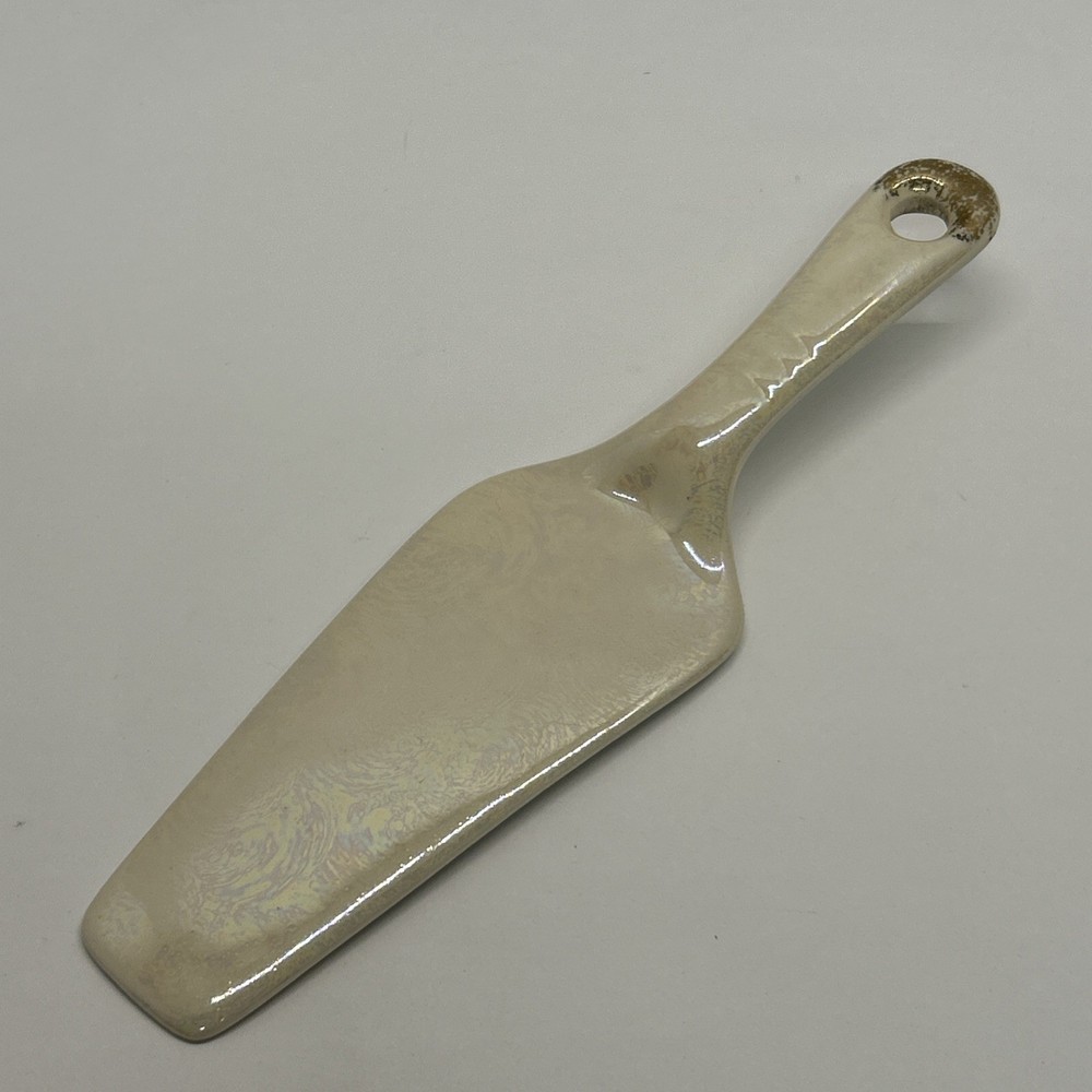 Ceramic Lusterware Wedding Cake Server Vintage PEA5 pattern by PEARL CHINA USA