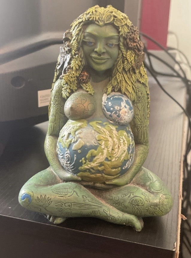Beautiful Gaia Figure