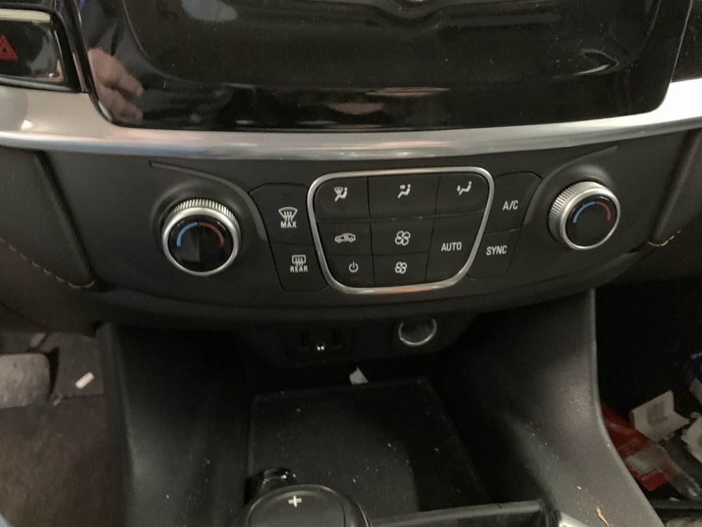 Complete Console Front Floor Fits 18-21 TRAVERSE 952124