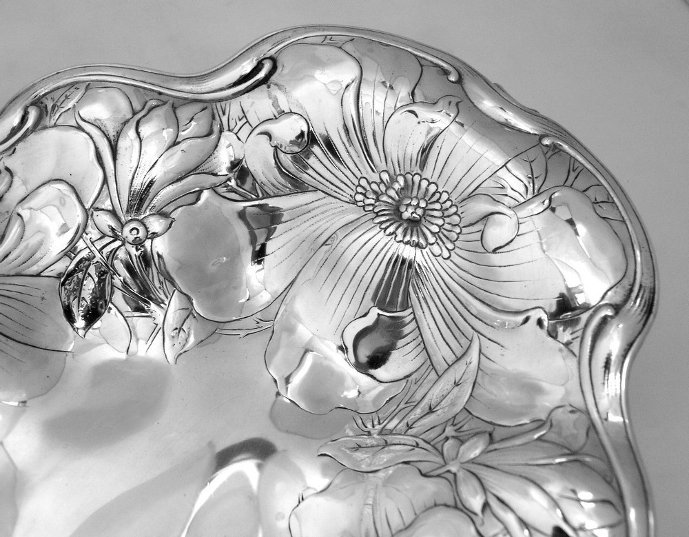 Poppy Serving Bowl Gorham 1902 Huge Sterling Silver