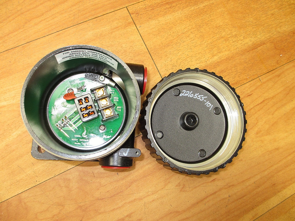 Det-Tronics 226555-101 *NEW* Explosionproof Sensor 1K2KSK
