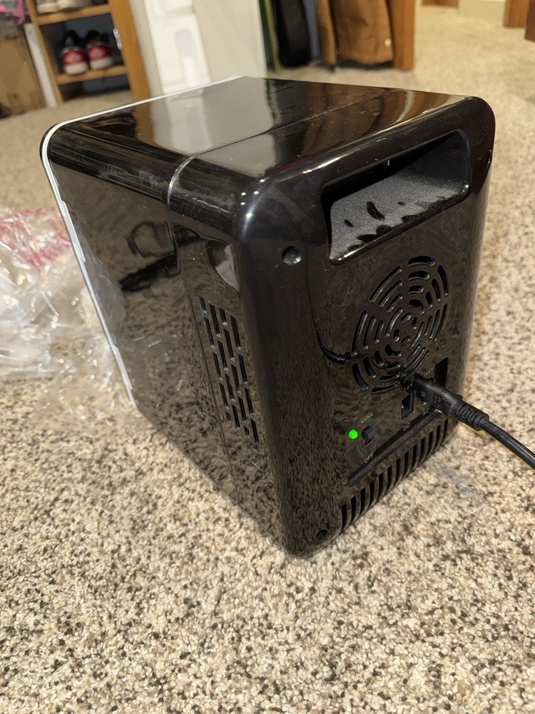 Polar Bear mini Fridge