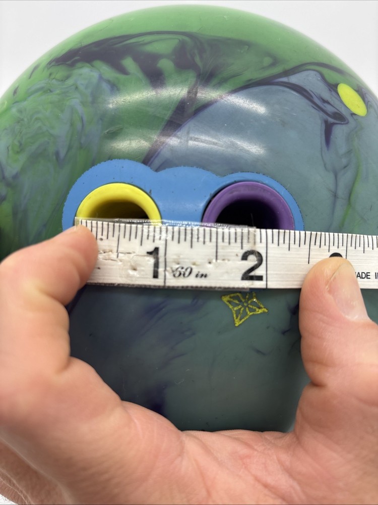 Rotogrip Ufo Bowling Ball 14Lb