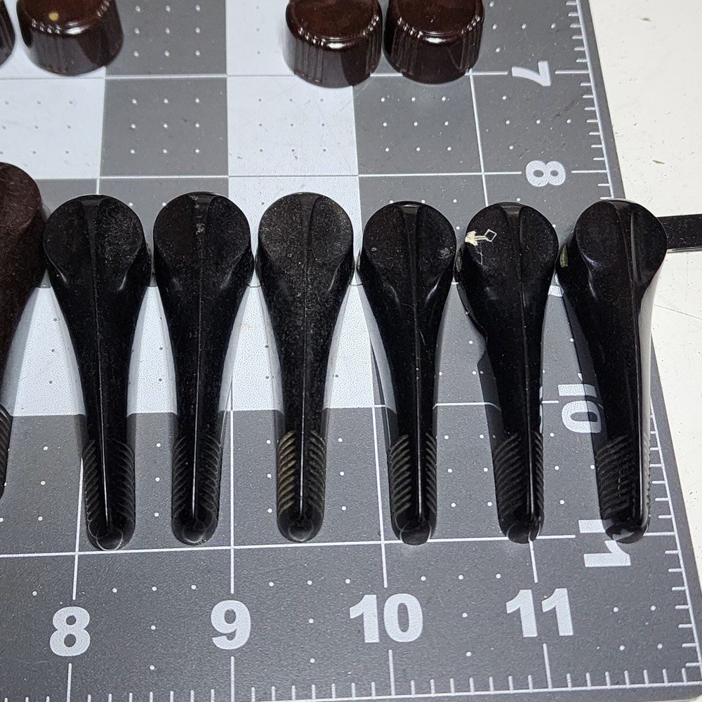 Vintage Radio Knobs Bakelite Lot 1930’s 1940’s