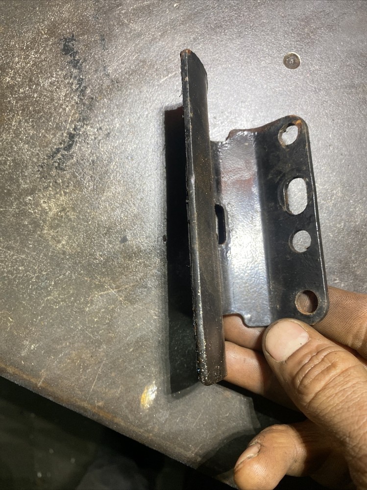 Mercruiser IO steering pump oil cooler bracket