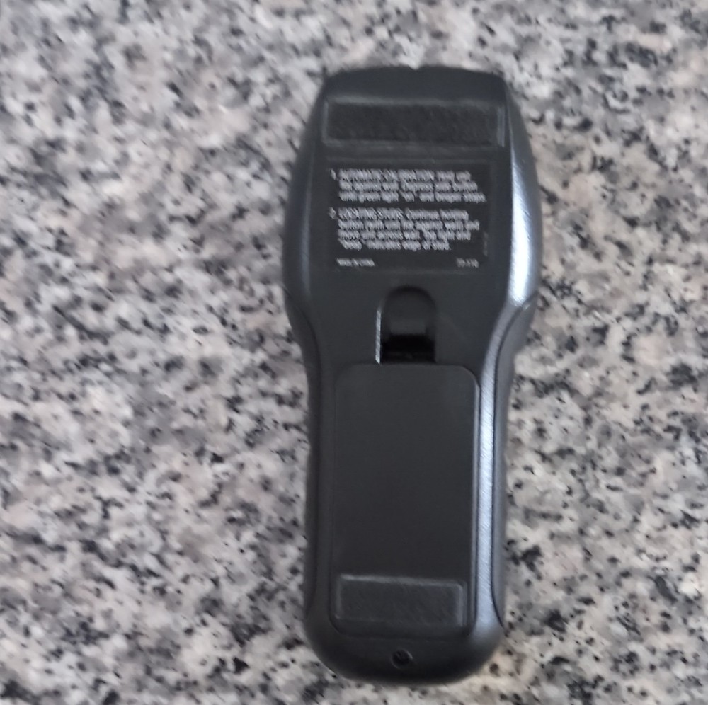 Stanley Stud Finder Plastic Yellow Black with LED Indicator Sensor Tool