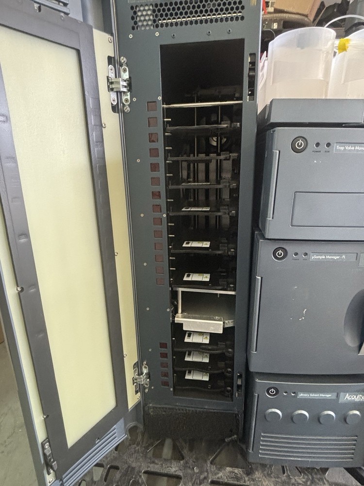 Waters Acquity M-Class HPLC System