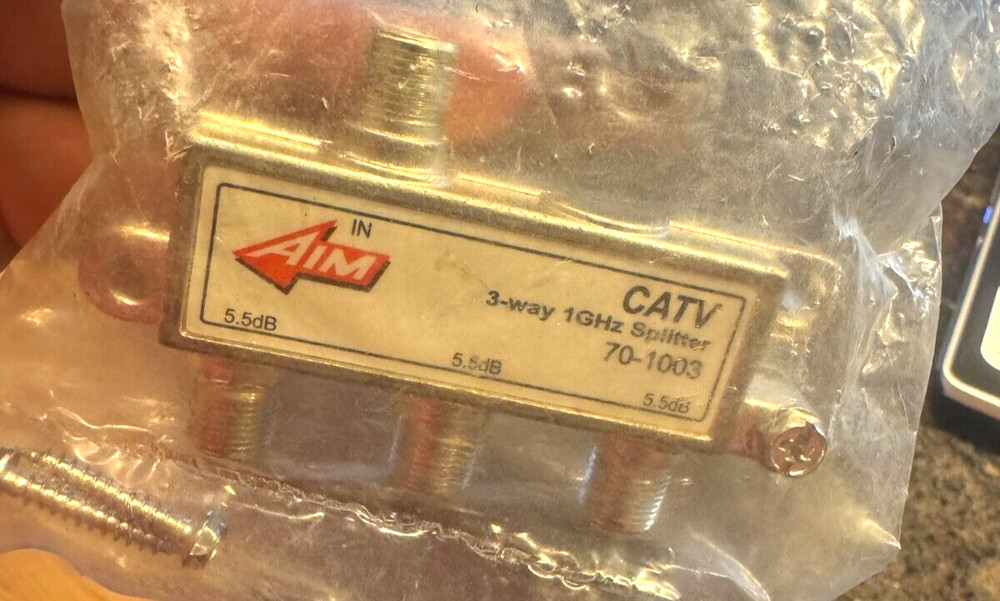 AIM 70-1004 CATV 1GHz Splitters