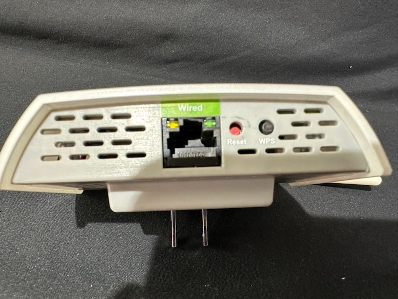 Amped Wireless REC10 Compact Wi-Fi Range Extender Wired Ethernet Jack