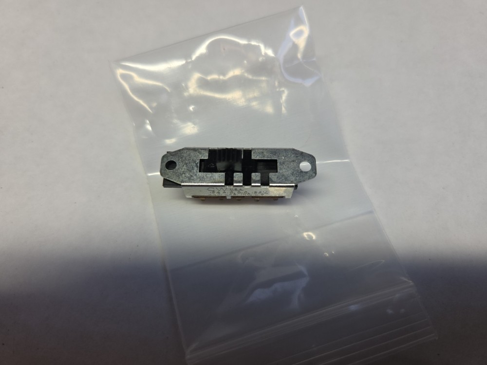 CW Slide Switch Four Single Switch Positions No Common NOS
