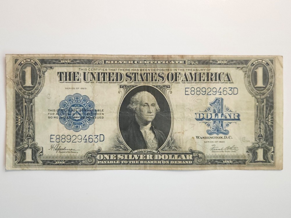 1923 $1 Silver Certificate Large Note Fr# 237 - Speelman / White  E88929463D