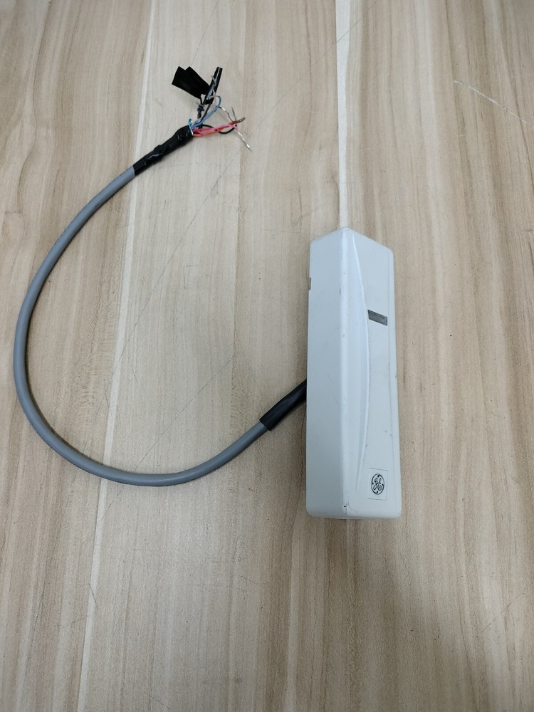 GE UTC Interlogix TW-500 Proximity Security Badge Access Card Reader
