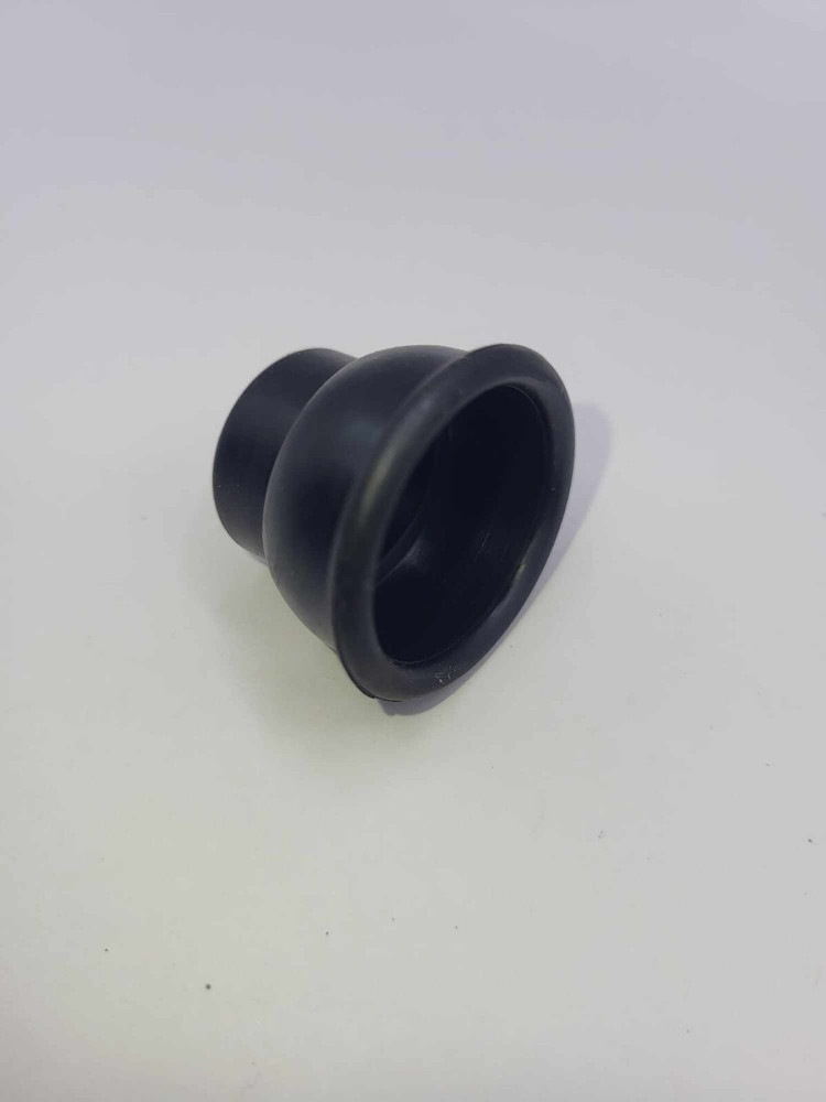 Ignition Switch Boot (670150300 / 570013700)