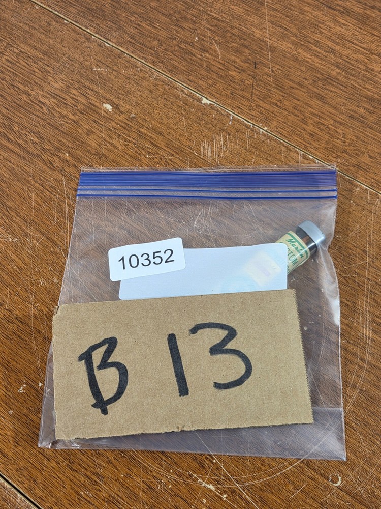 Vintage Martin Custom Bowstring 40"