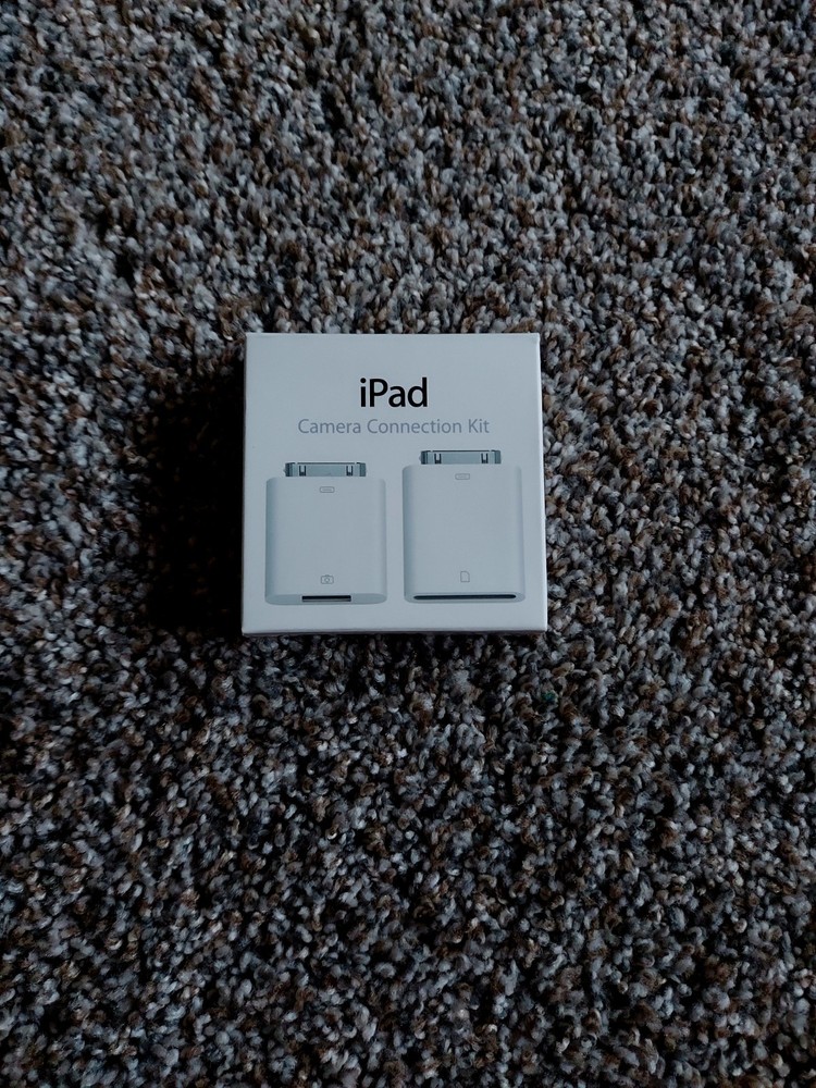 Apple iPad Camera Connection Kit for 1st Gen, White, Plastic