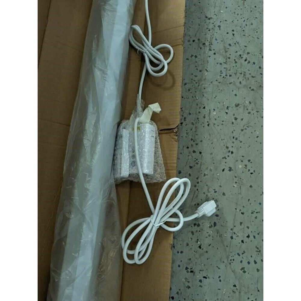 Black Diamond Zero Edge Motorized Projector Screen SI-72 (NEW - OPEN BOX)