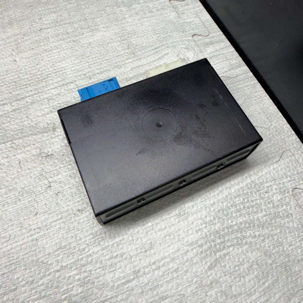 2008-2013 BMW M3 E92 E93 EDC K DAMPER SUSPENSION CONTROL MODULE UNIT OEM 6785193