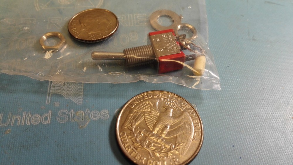 ( 5 PCS ) U18SYZQ , C & K CONPONENTS INC. TOGGLE SUB MINI SWITCH