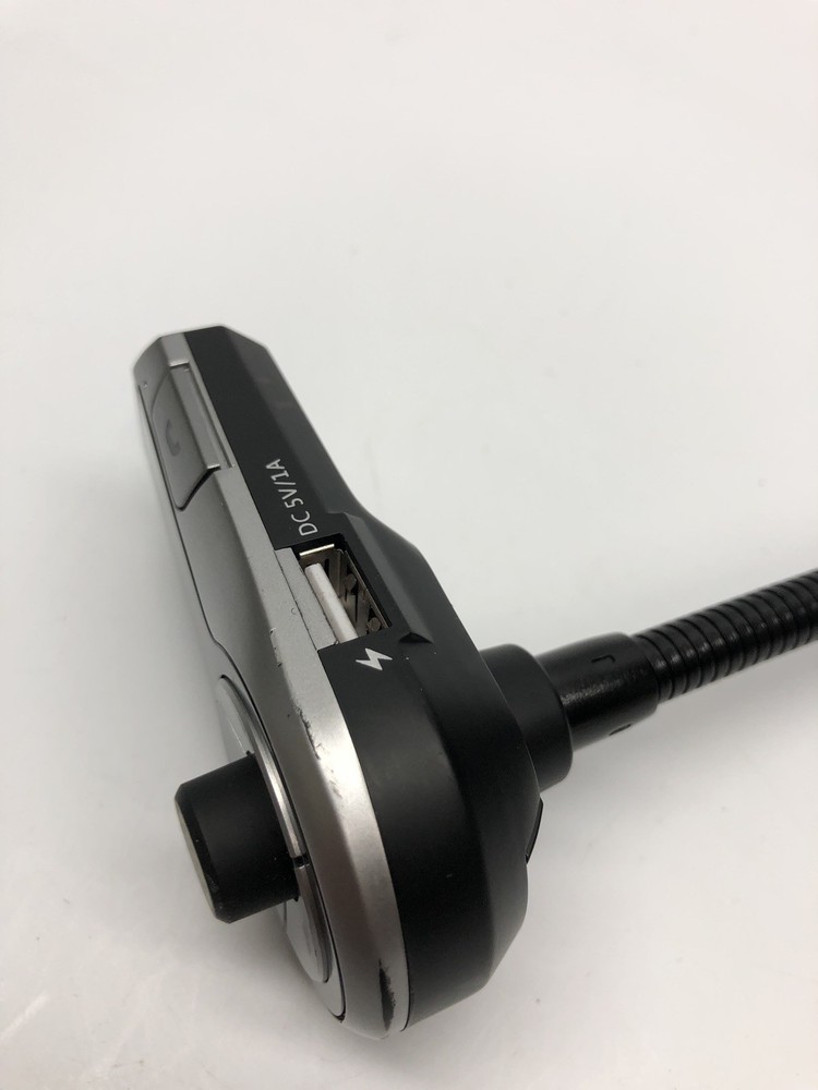 GOGROOVE FLEXSMART X2 BLUETOOTH IN CAR FM TRANSMITTER W/USB Charger.