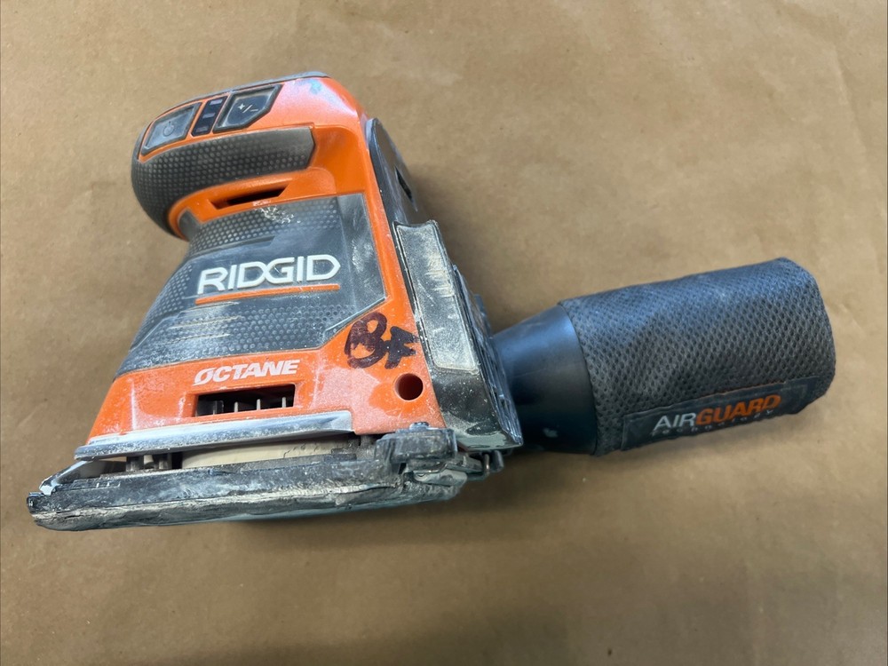 RIDGID VIBRATION SANDER R86064