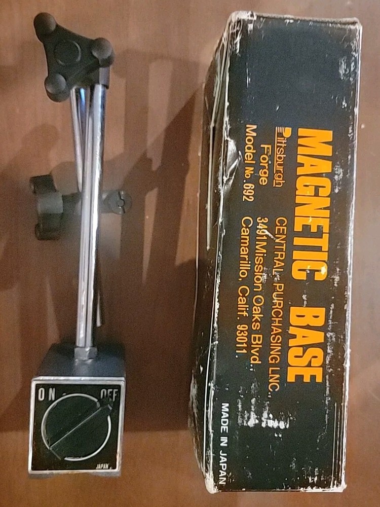 Magnetic Base Type MB-B Pittsburgh Forge Model No. 692. With Original Box.