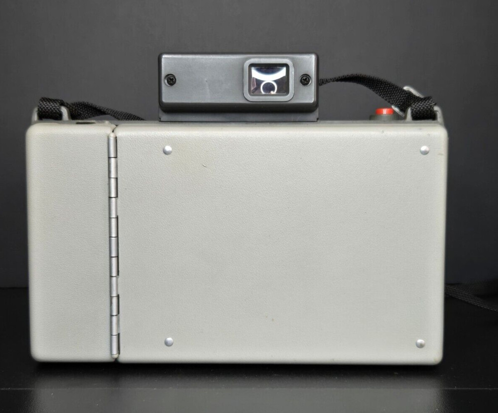 Polaroid Automatic 210 Land Camera with Case Vintage Untested