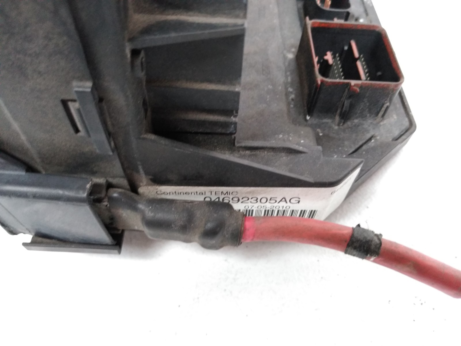 04692305AG Dodge 2010 Grand Caravan Fuse Box Journey T&C Routan TIPM Engine A57