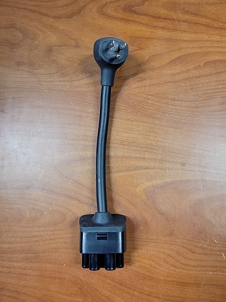 Tesla 1067348-00-A