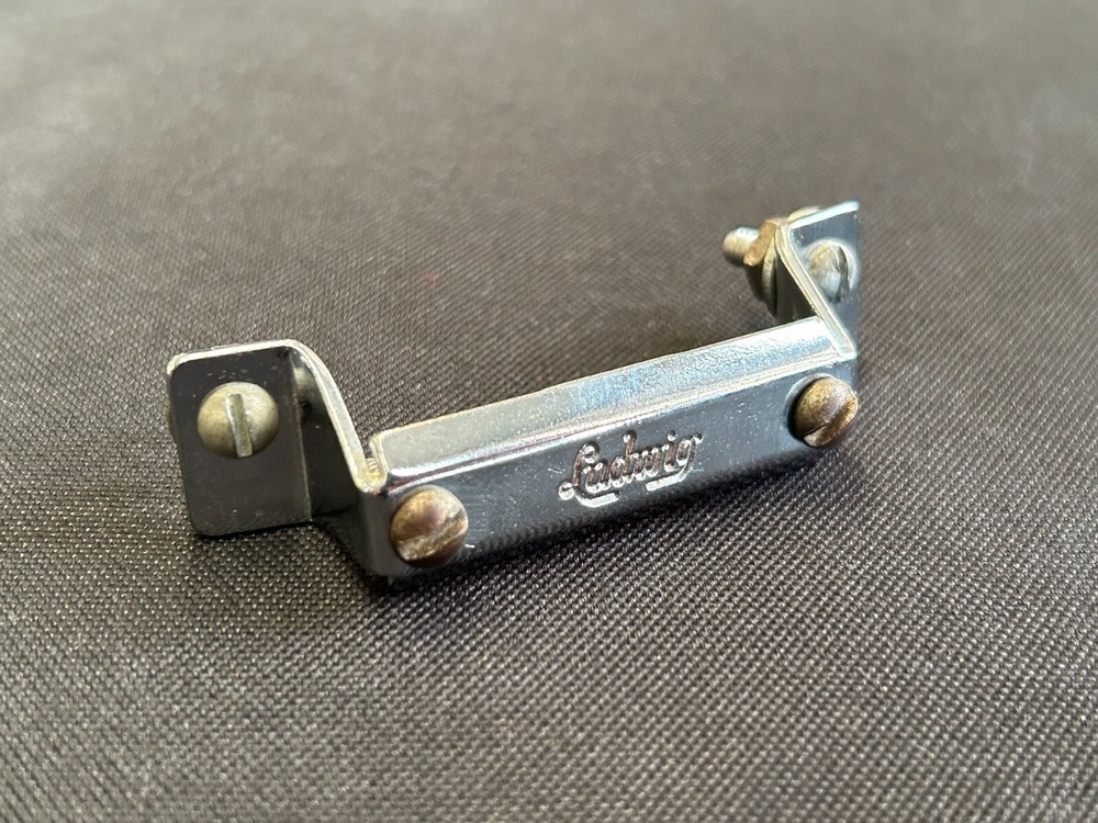 Ludwig 1960s  P32 Butt Plate - B