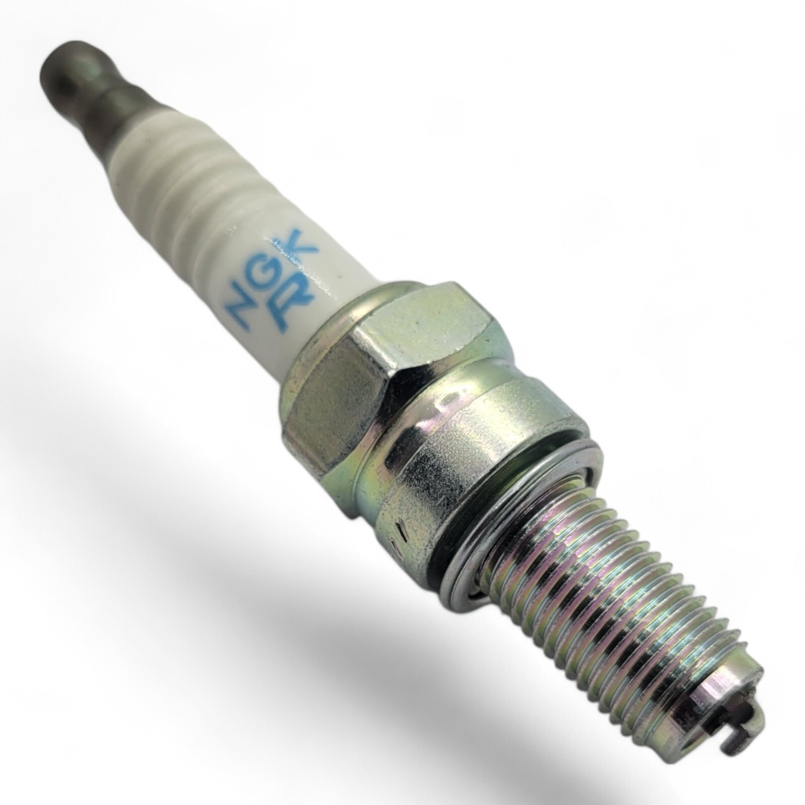 NGK 7784 CR8EB Spark Plug 415129403 92070-0001 8570084 10mm 09482-00570