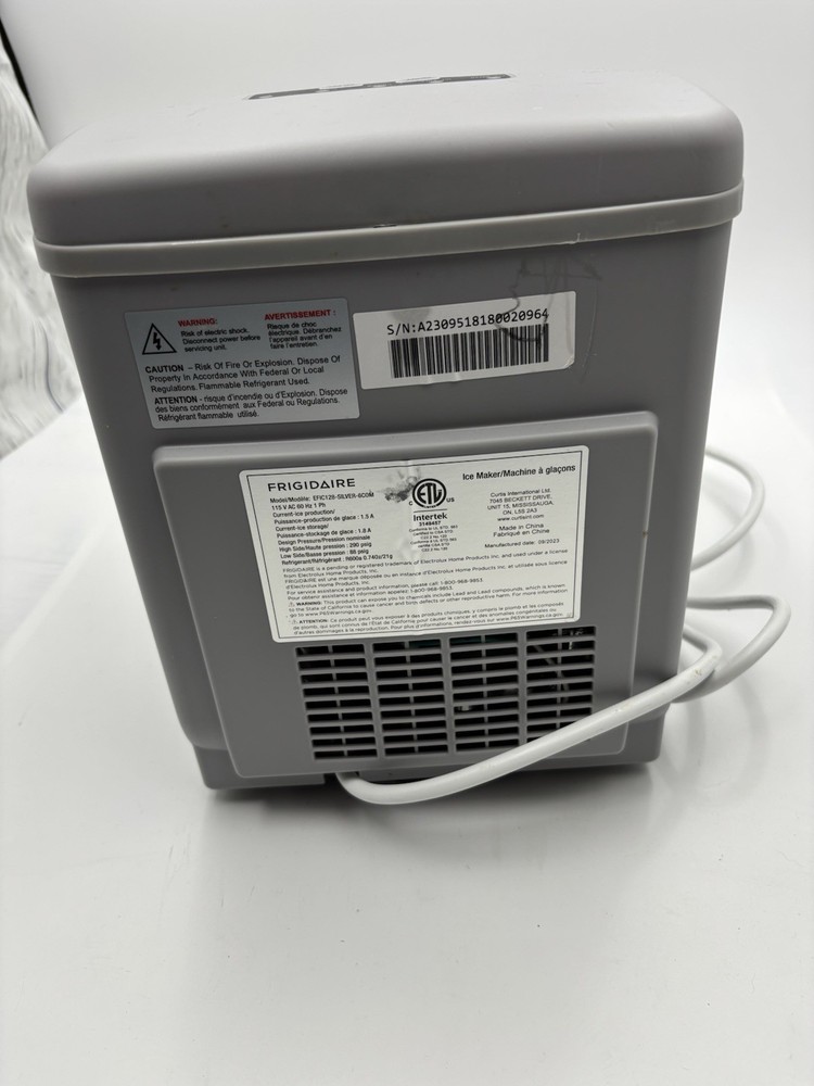 Frigidaire 26 lb Retro Bullet Ice Maker, Silver, EFIC128