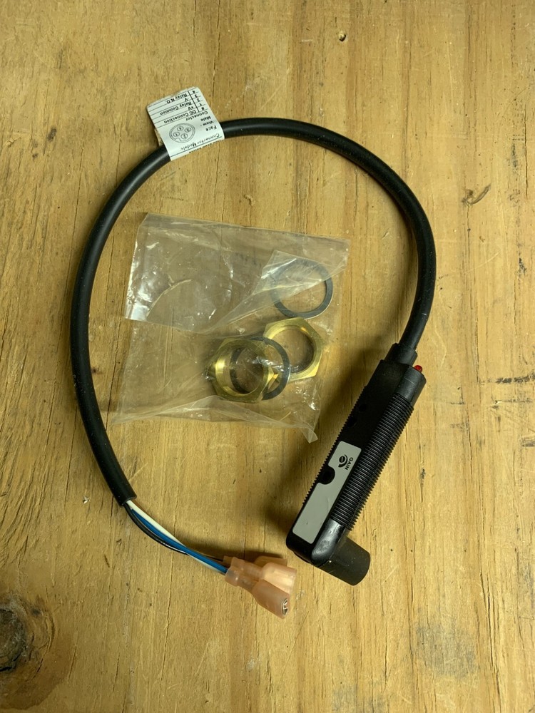 Middleby 59112 Photoelectric Sensor Assembly, 24V DC