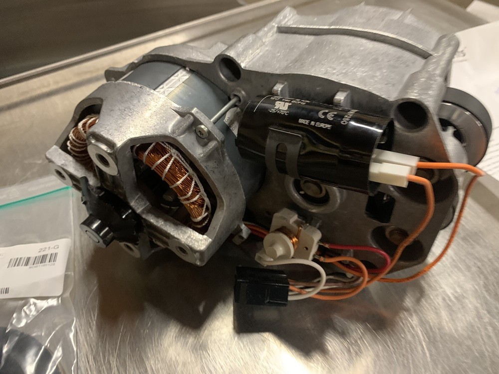 Robot Coupe 39940 Driving Unit Assembly, R402A Food Processor, Motor,