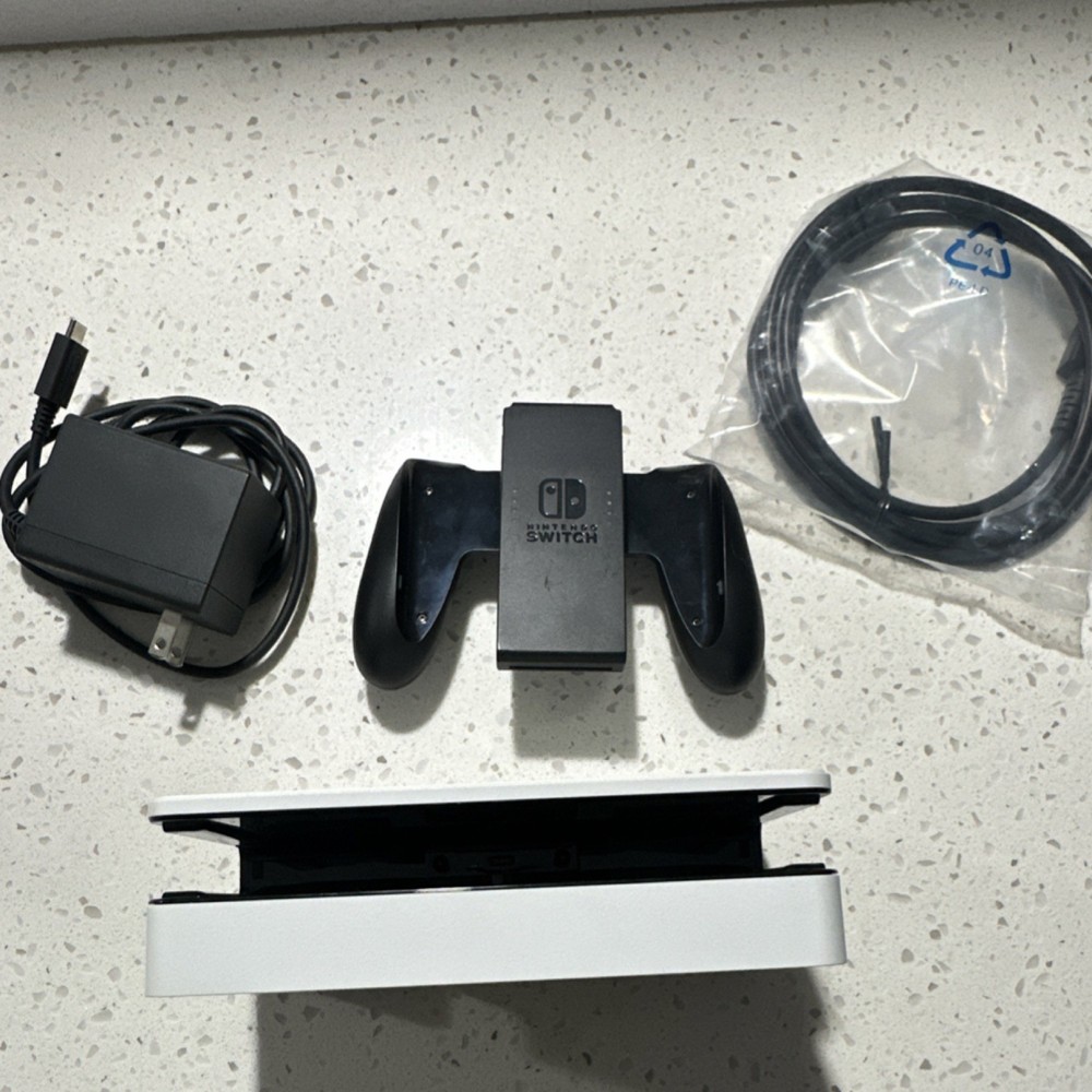 Nintendo Switch OLED DockBundle withAC Adapter,HDMICable, Joy-Con Grip notested