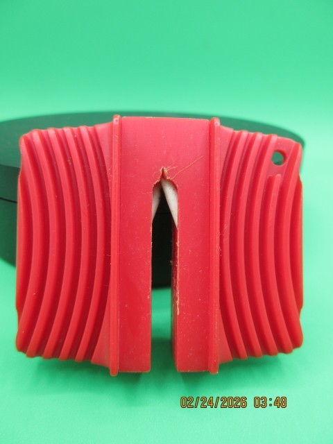 Rapala Single-Stage Ceramic Sharpener Quick Maintenance Fishing Knives