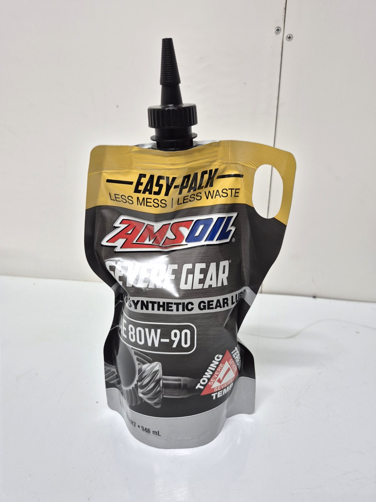 AMSOIL Severe Gear 80W-90 1 Quart Synthetic Gear Oil Lube Easy-Pack lot of 2