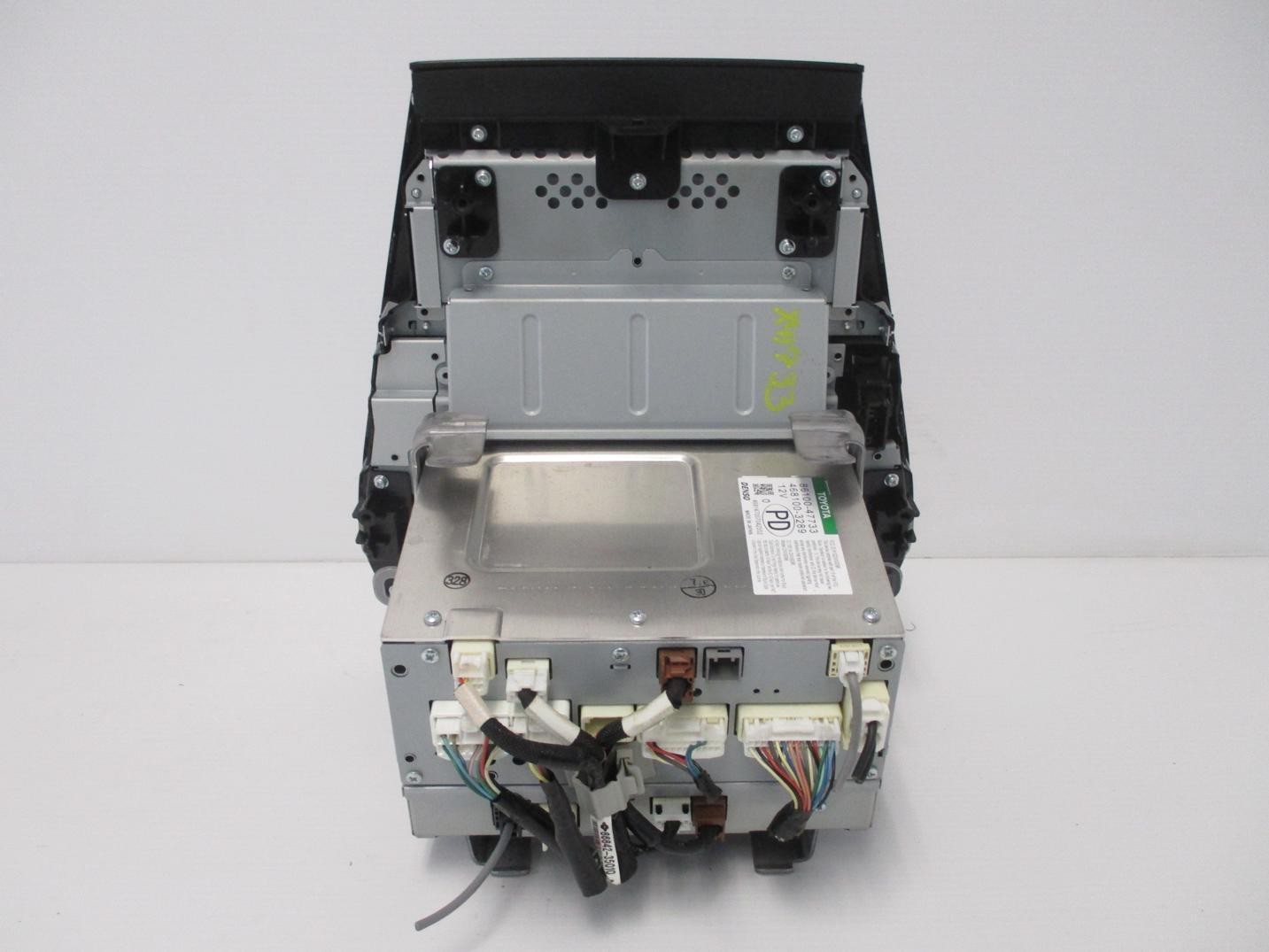 2020 2021 2022 Toyota Prius Prime Radio Display Receiver Navigation E7058 OEM