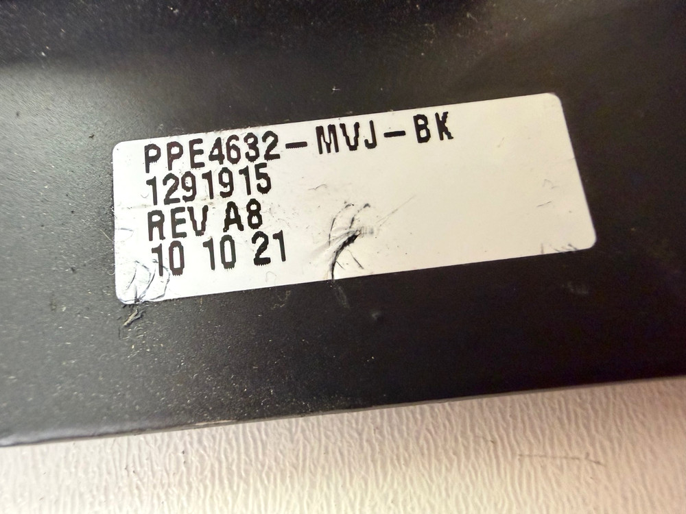 ADC PPE4632-MVJ-BK Pro Patch PPE Series Video Panel 4RU 32 Position Panel Mount