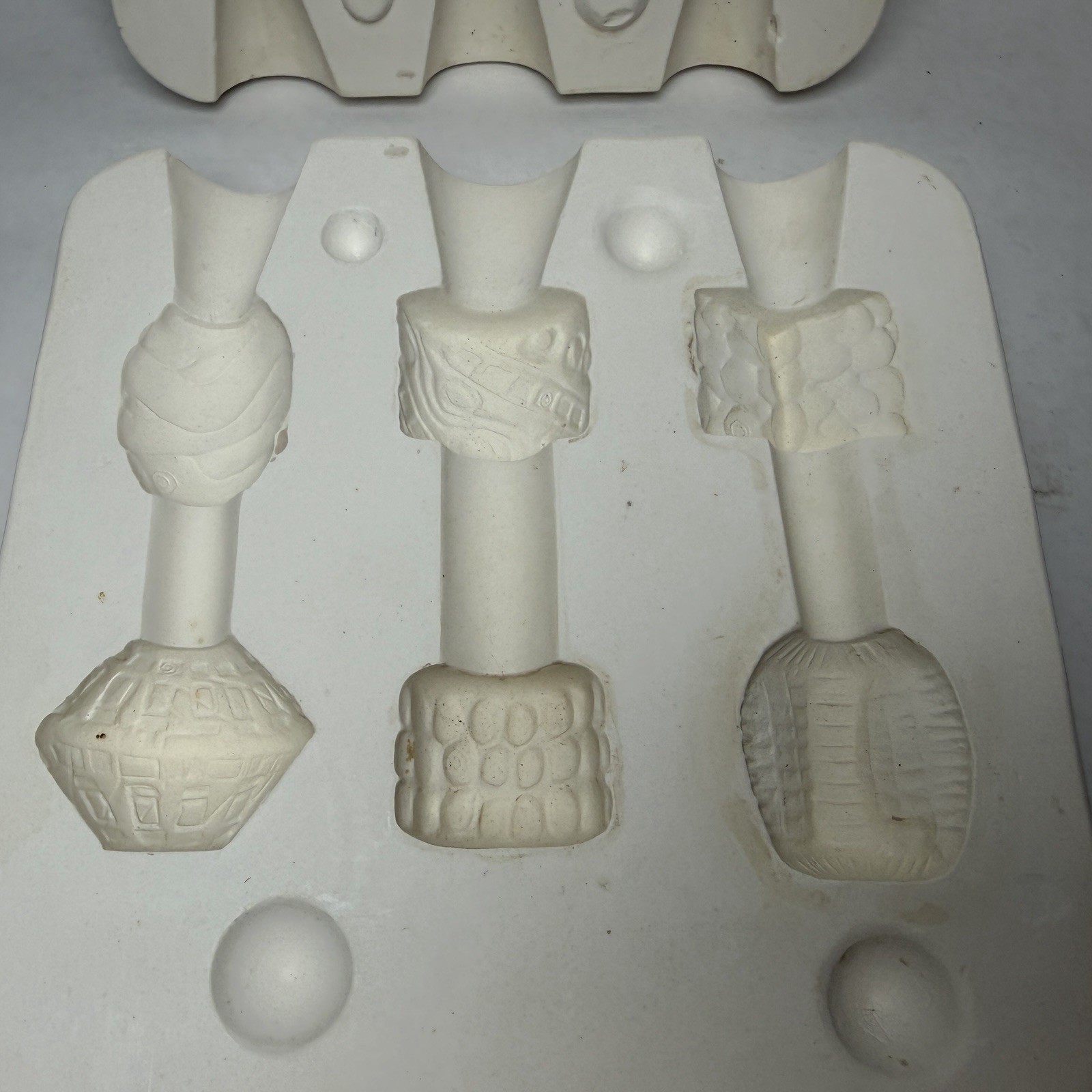 Duncan DM 43C Ceramic Slip Casting Mold Large Macrame Beads 1976 Vintage