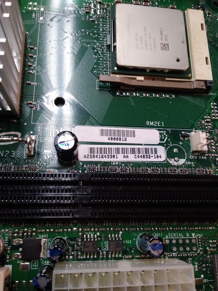 Socket 478 Desktop System Board C44832-104 E210882 CPU SL6VV