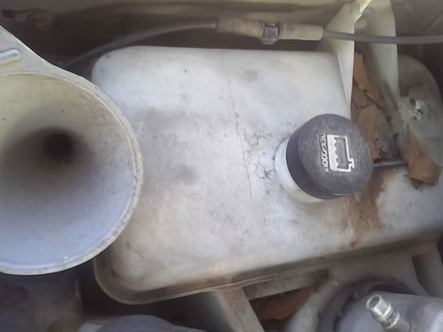 ENVOY 2008 Glove Box 18872