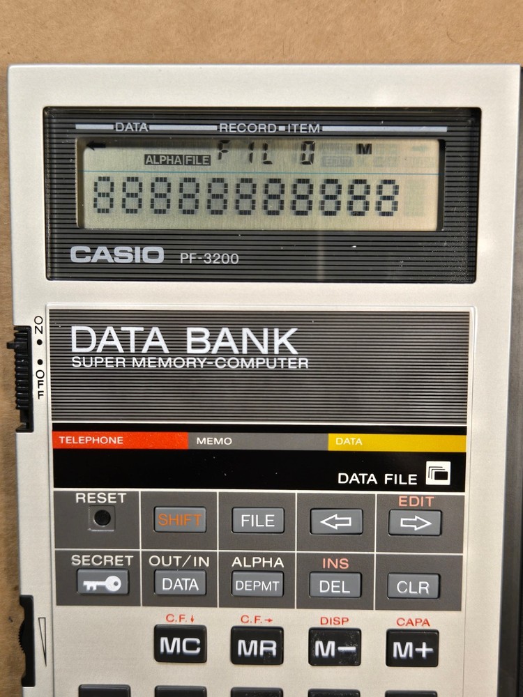 Casio PF-3200 DATA BANK Super Memory Computer / Calculator MINT in Box Works