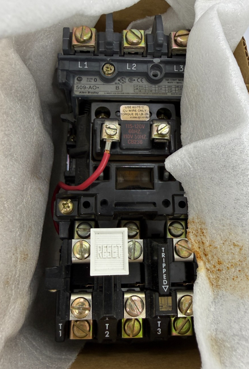509-AOD Allen-Bradley Motor Starter Contactor 5 HP 600 VAC 18 amps. Size 0 (Z2)