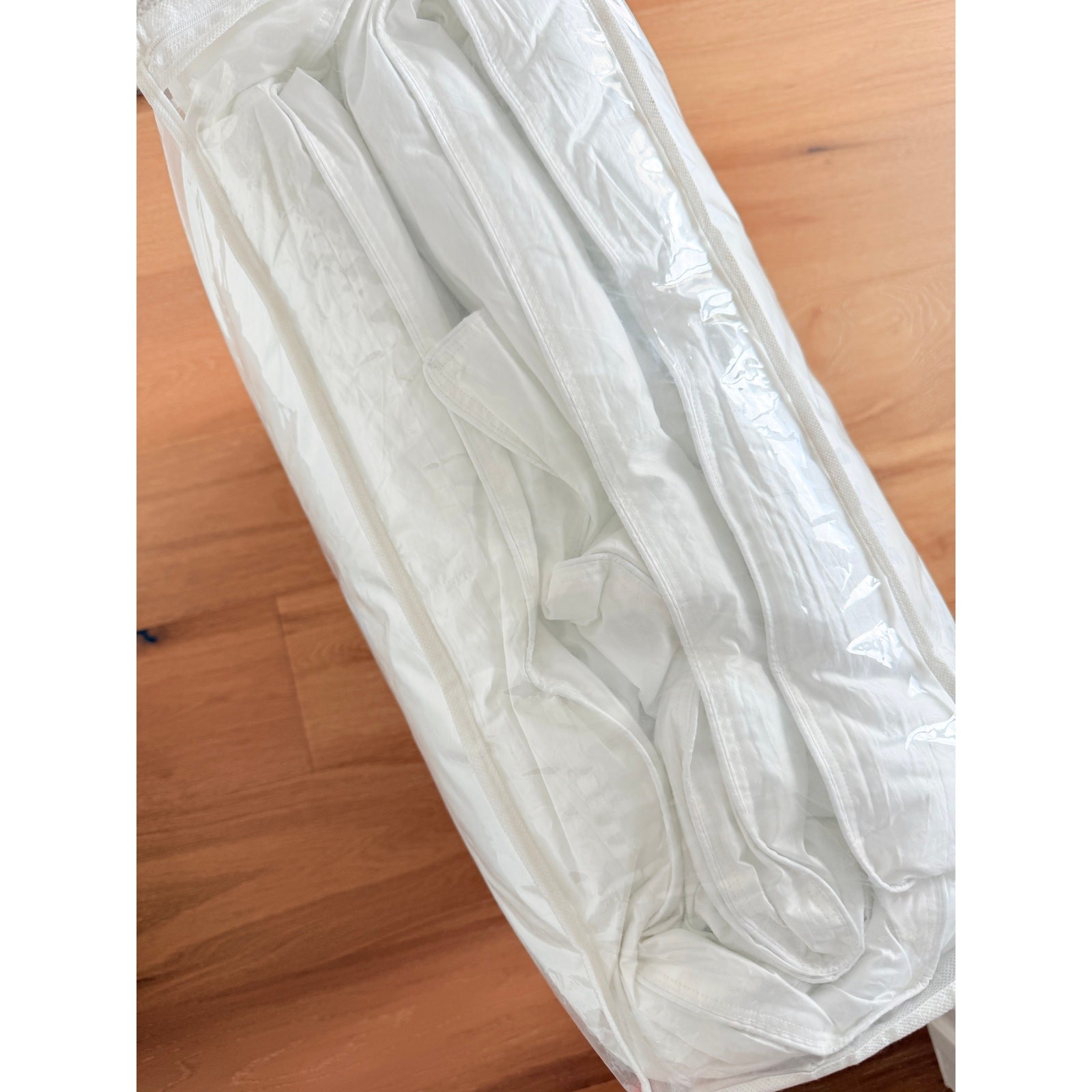 New Brooklinen Down Alternative Comforter All Season Queen Duvet Insert