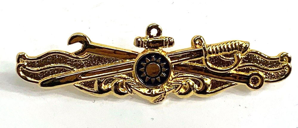Taiwan Navy Engineering Officers Warfare Badge