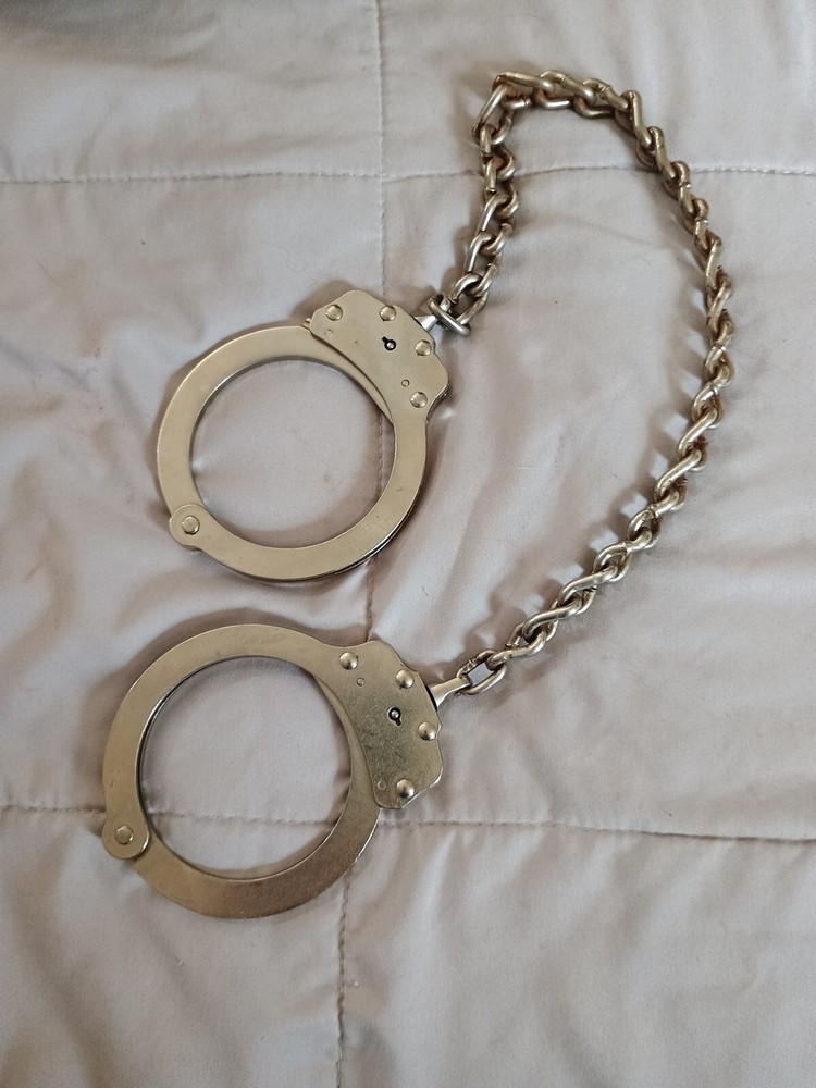 Peerless Model 703 Chain Leg Shackles